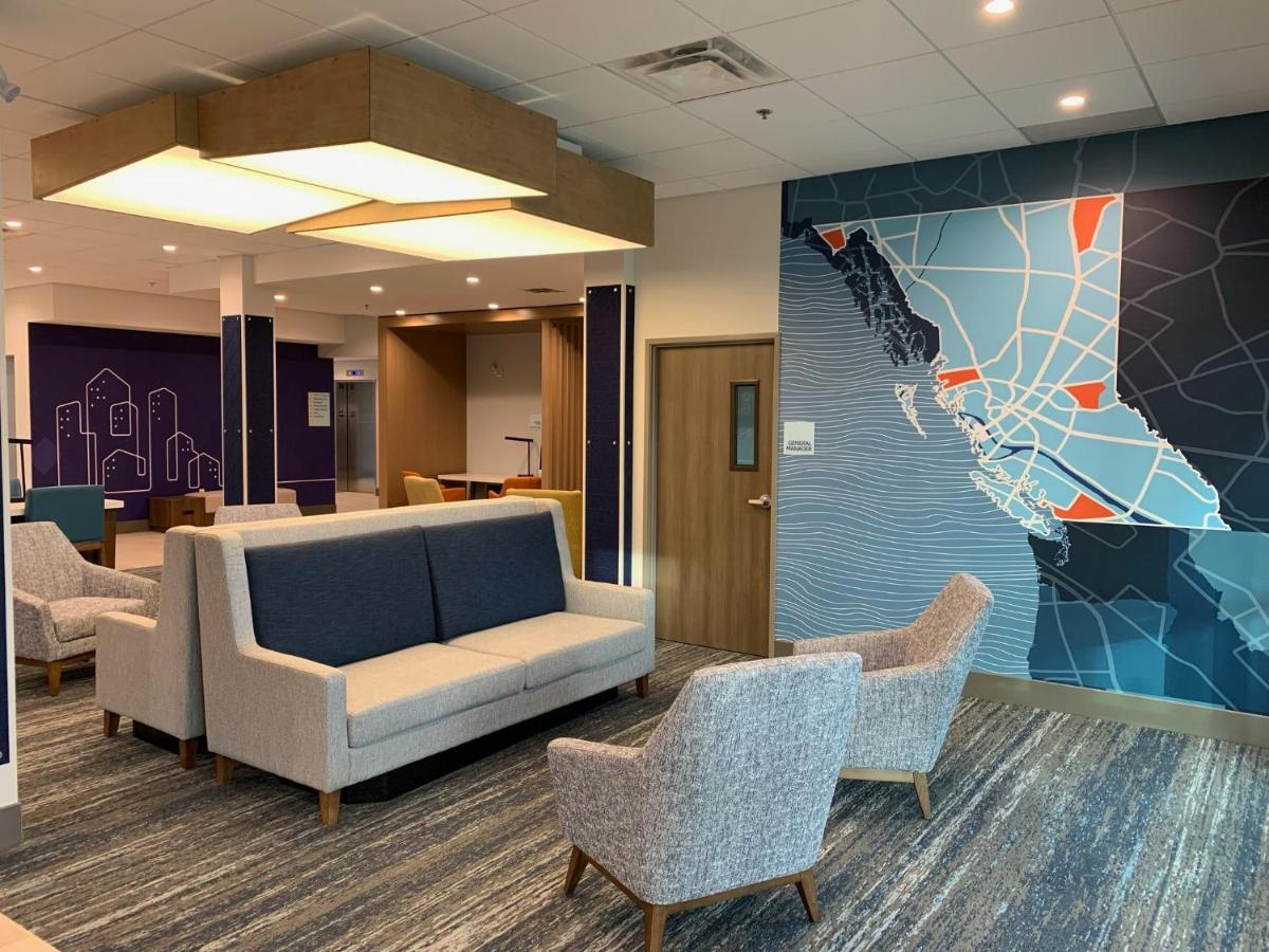 Holiday Inn Express & Suites - Courtenay - Comox By Ihg Esterno foto